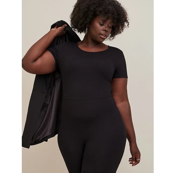 TORRID NWT FULL LENGTH SHORT SLEEVE CAT SUIT - COTTON BLACK - Picture 2 of 6